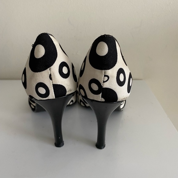J.Renee Black & White Polka Dot Bow Tie Pointed Toe High Heels size 11W D’Orsay - Picture 7 of 7
